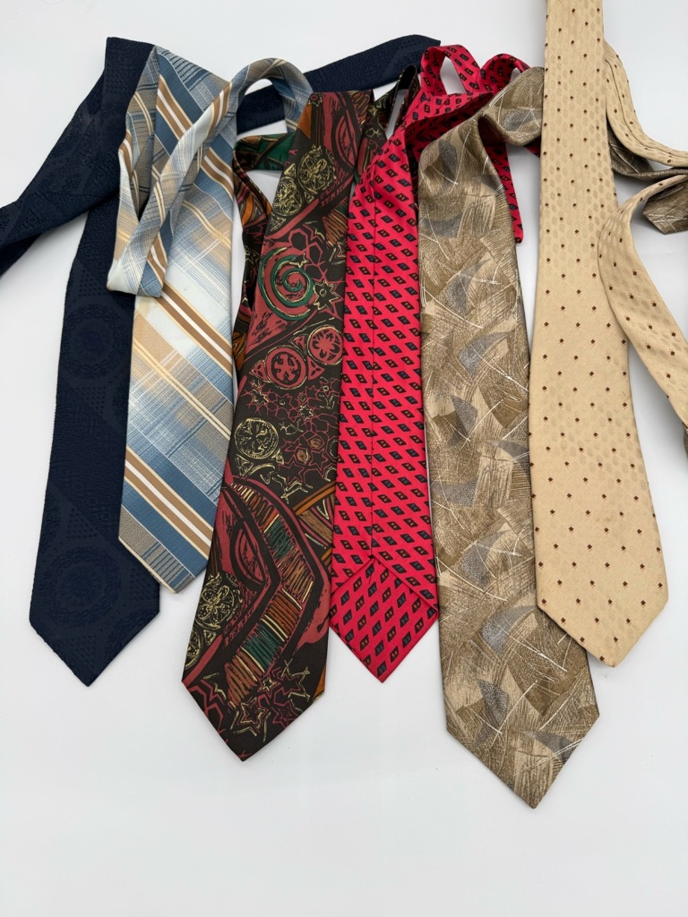 Mixed Men's Necktie Set - Assorted Colors (Navy, Light Blue, Red, Brown, Beige)